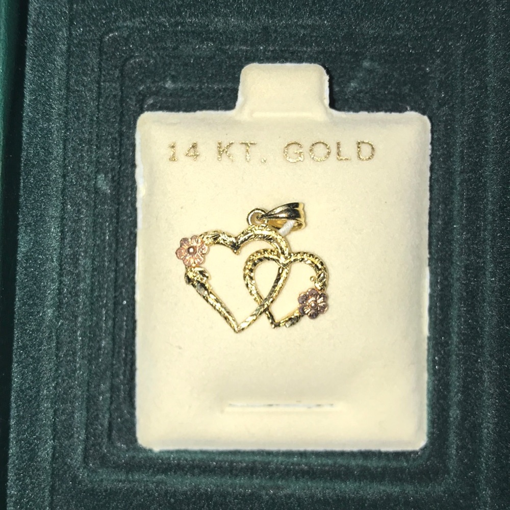 14K gold heart charm